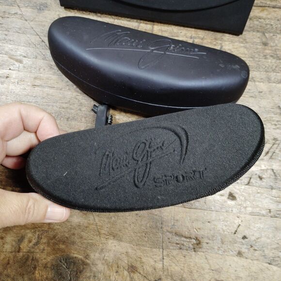 Four Maui Jim Sunglass Zippered Hard Sport Black Case Clamshell Fold - Picture 2 of 8